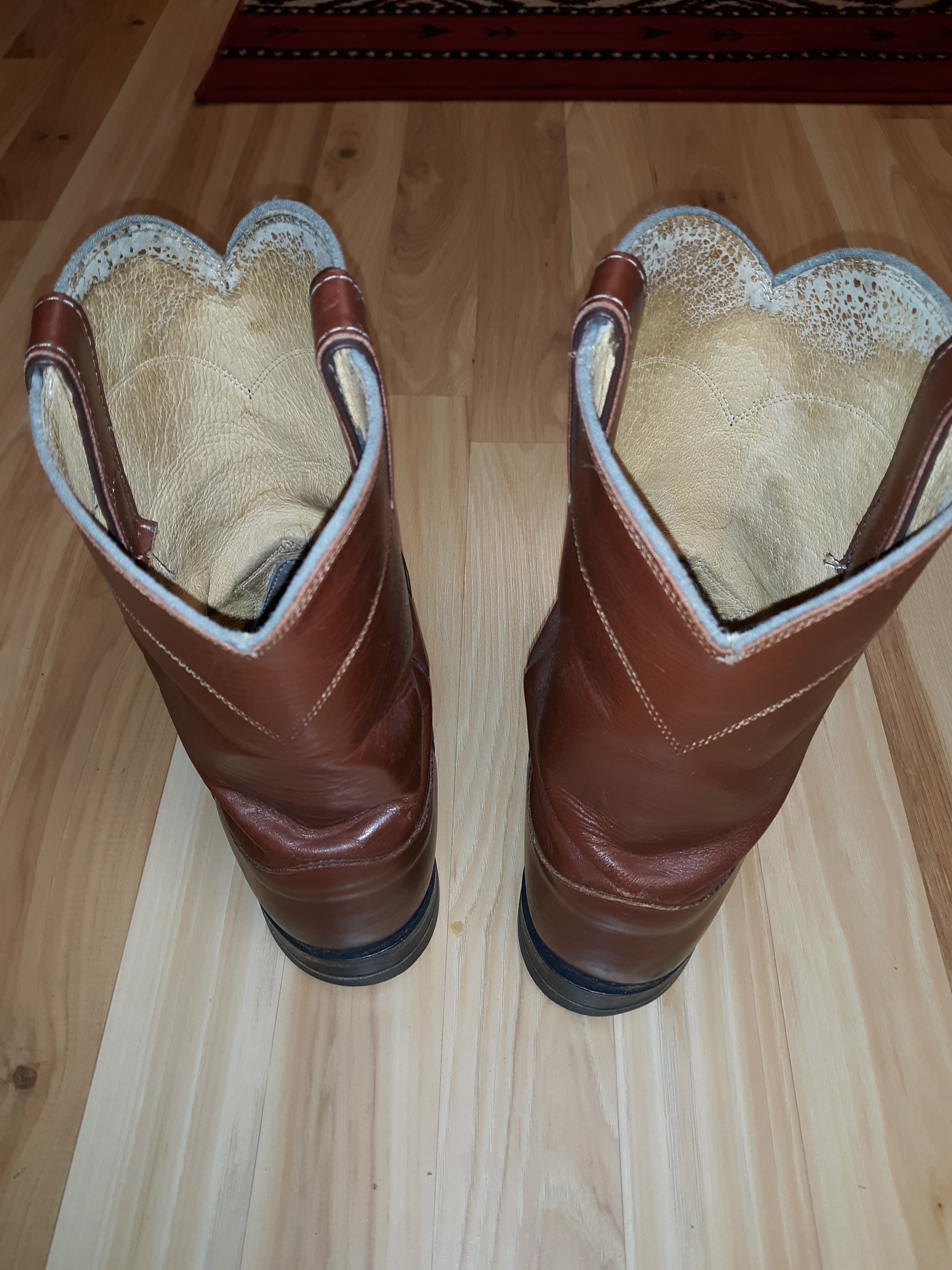 ***Sold***Justin Boots size 10D - SASS Wire Classifieds - SASS Wire Forum