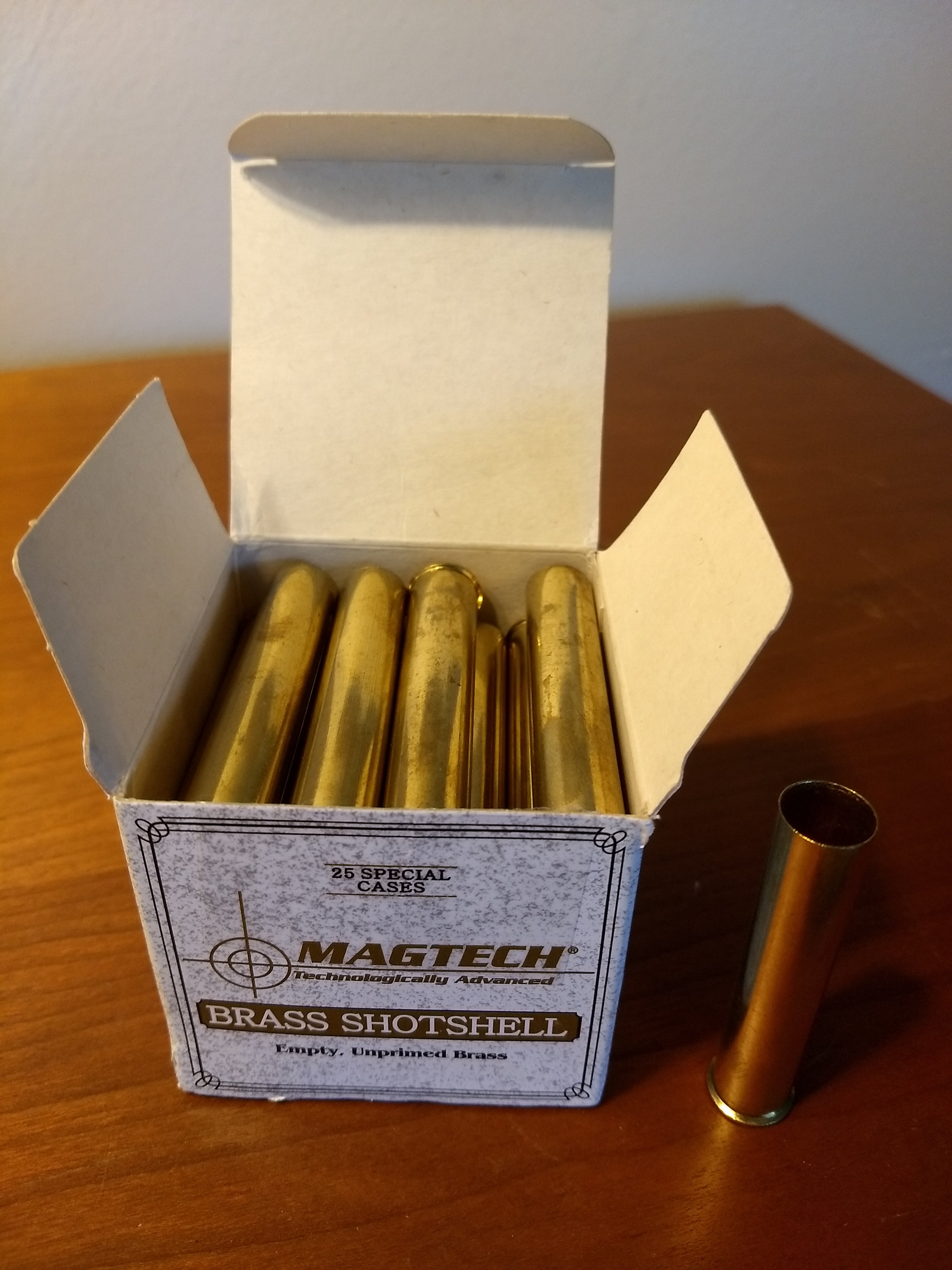 Magtech Shotshell Hulls 410 Bore 2-1/2 Brass Box of 25