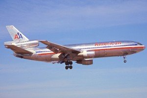 American_Airlines_DC-10_Landing-300x200.jpg