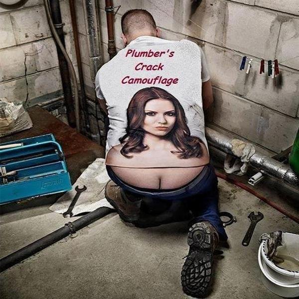 plumber crack.jpg