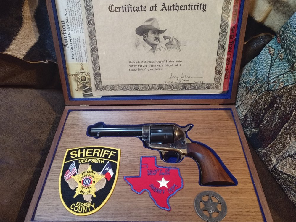 Skeeter Skelton Revolver Case.jpg