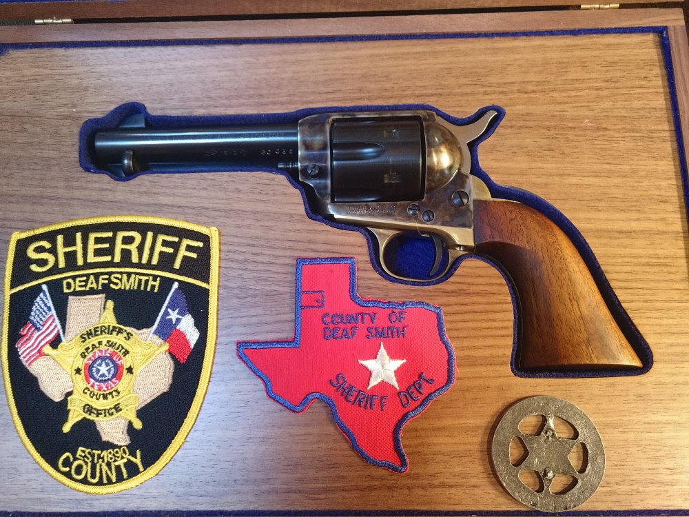 Skeeter Skelton Revolver Case 1.jpg