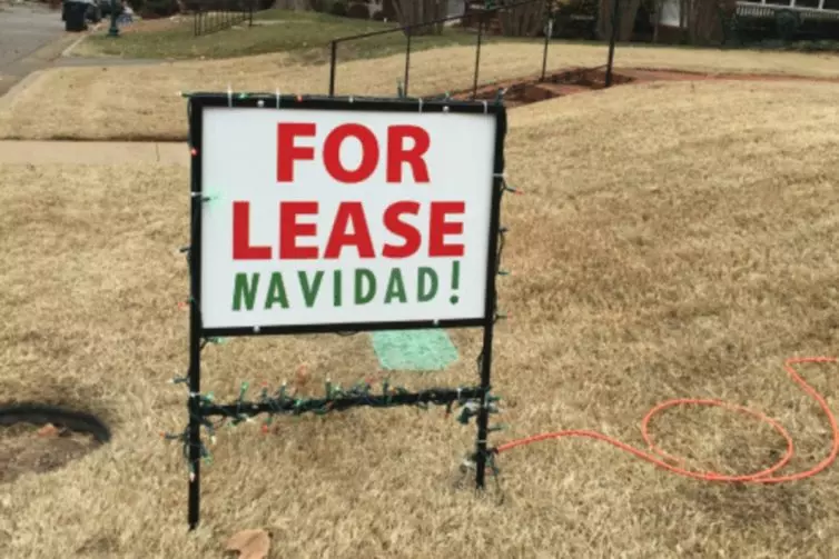 for-lease-navidad-yard-sign-754x503.webp.c5c72e6c6203d7797fe6e065677e7223.webp