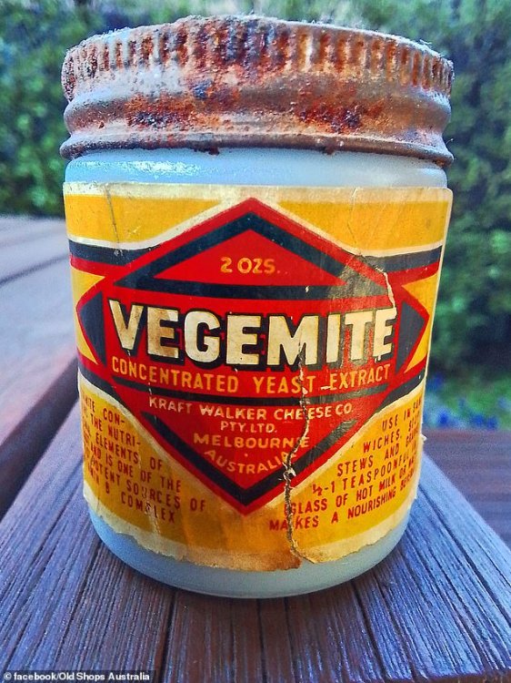 64337751-11405893-A_vintage_jar_of_Vegemite_from_90_years_ago_has_caused_a_stir_on-a-38_1667962130760.thumb.jpg.83d512d2f6c2030fd81918d124fb0fd4.jpg