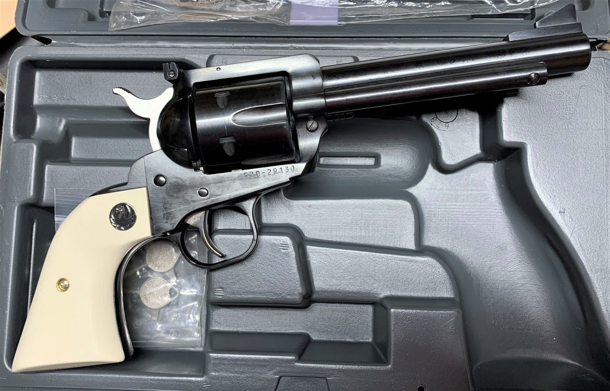 sold-ruger-new-model-blackhawk-flat-top-convertible-45-colt-45