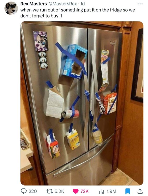 photo fridge-reminders.jpg