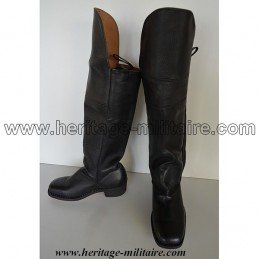 boots-general-acuster.jpg.37cc956a59402d30e67ce64d9f61a957.jpg