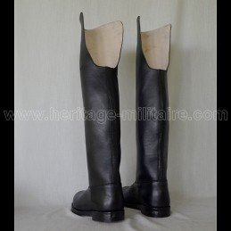 squire-boots.jpg.ba46de504ab0cbad4ba3d4fa86d4677b.jpg