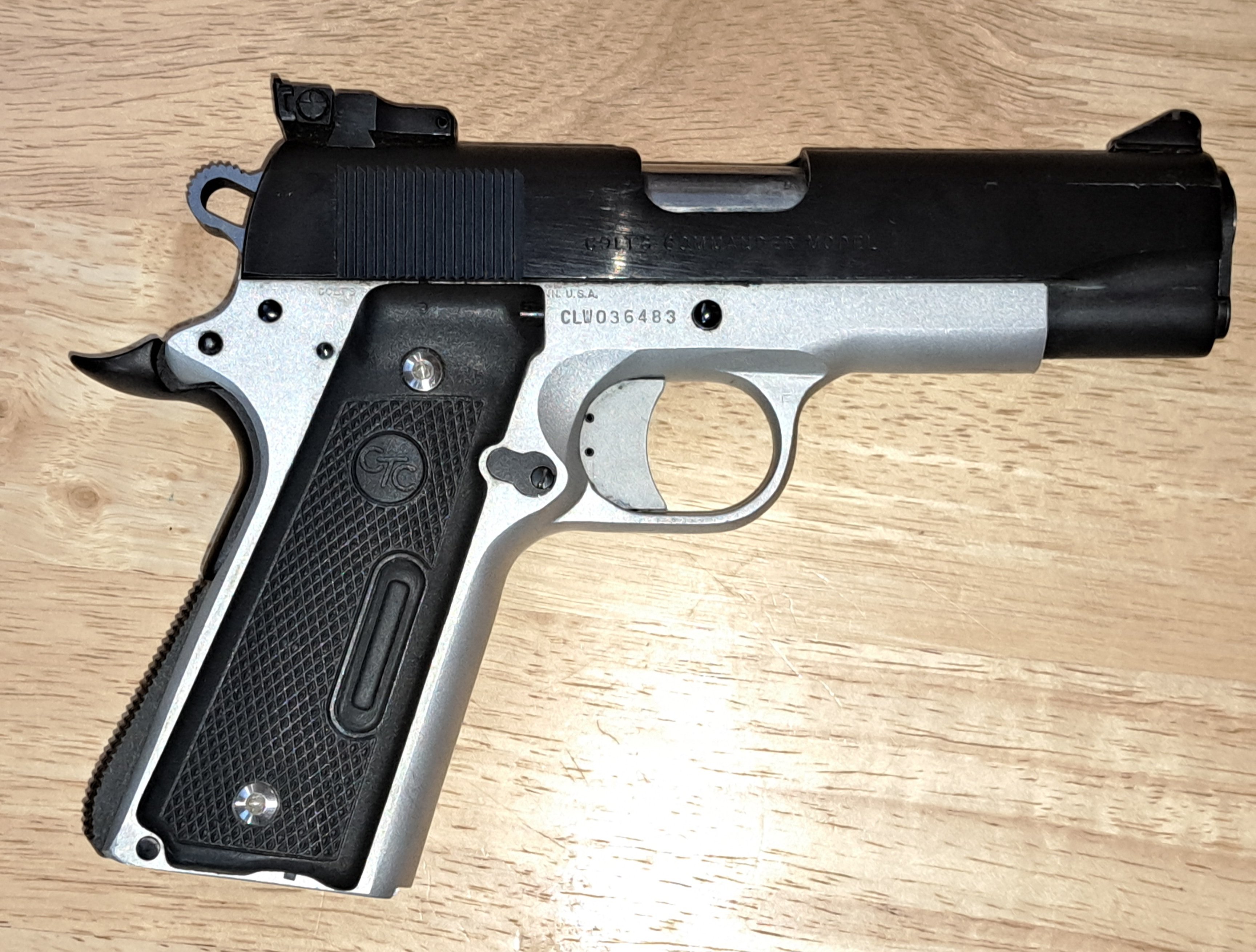 コメント専用 WTS Customized .45 ACP Colt 1911 70 Series Commander - SASS Wire
