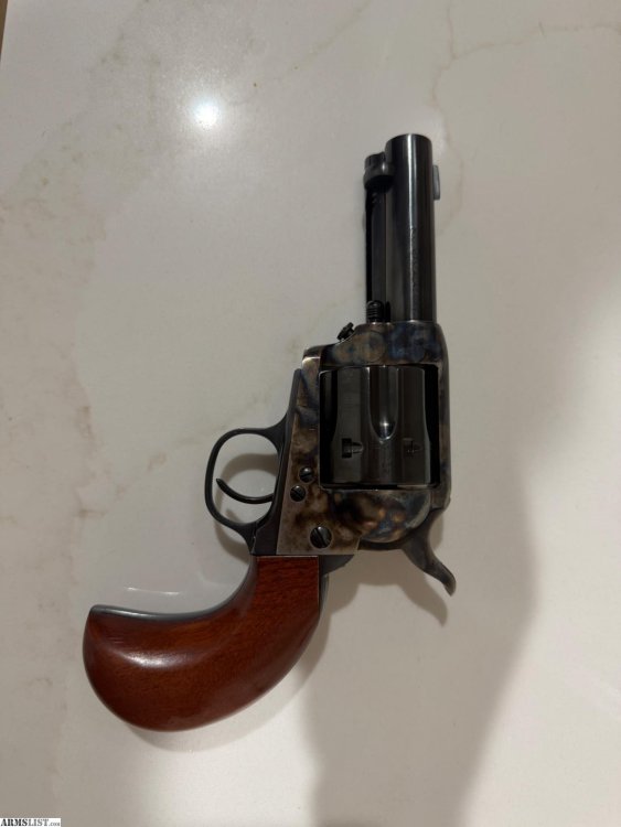 15990967_01_uberti_45_lc__1024.jpg