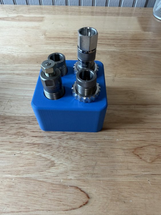 Die Holder.JPEG